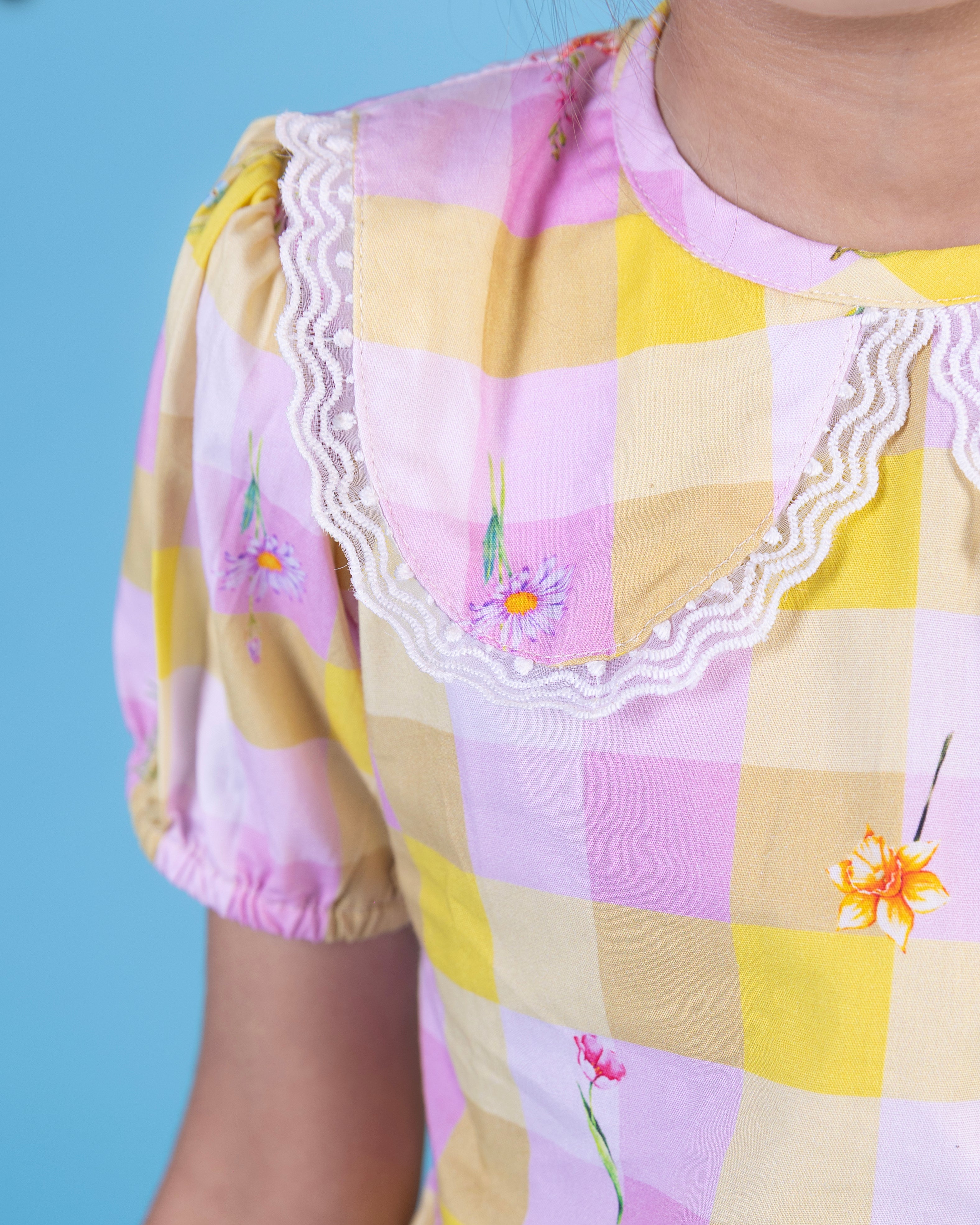 Yellow checks Cord set